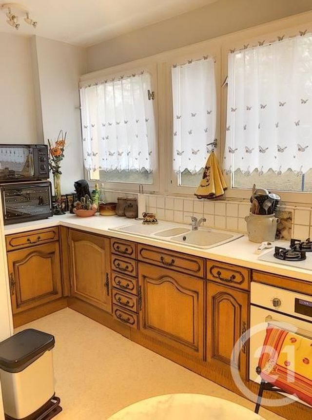 Afficher la photo en grand Appartement F3 à vendre - 3 pièces - 65.0 m2 - METZ - 57 - LORRAINE - Century 21 Atout Immobilier