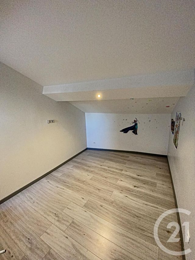 Afficher la photo en grand maison à vendre - 7 pièces - 250.0 m2 - ARS SUR MOSELLE - 57 - LORRAINE - Century 21 Atout Immobilier