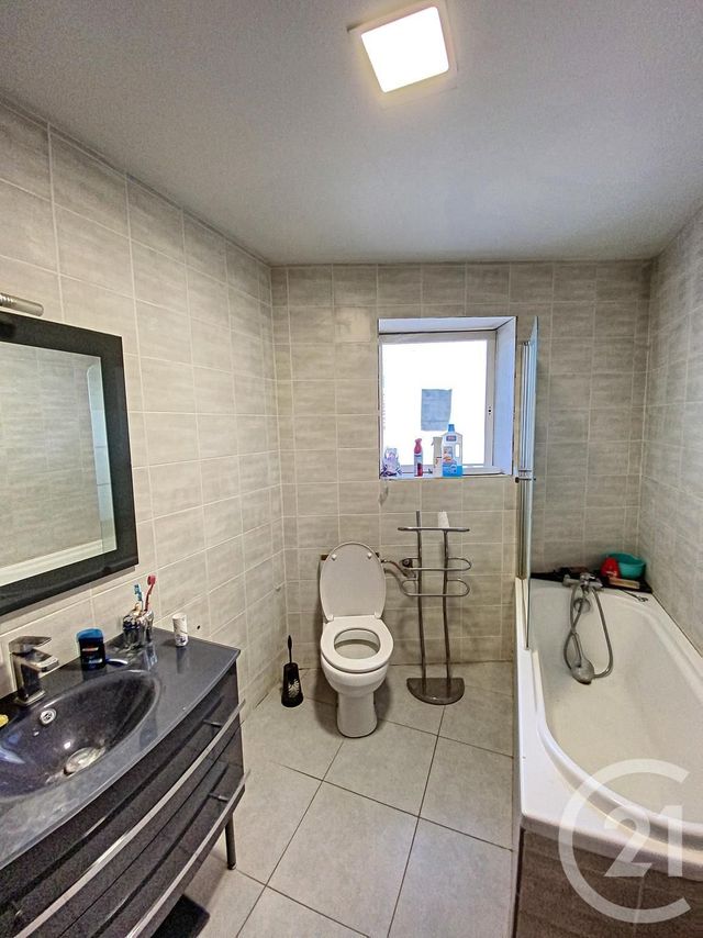 Afficher la photo en grand maison à vendre - 7 pièces - 250.0 m2 - ARS SUR MOSELLE - 57 - LORRAINE - Century 21 Atout Immobilier