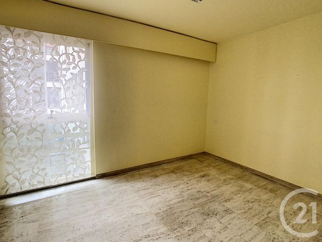 Afficher la photo en grand Appartement à vendre - 4 pièces - 100.61 m2 - METZ - 57 - LORRAINE - Century 21 Atout Immobilier