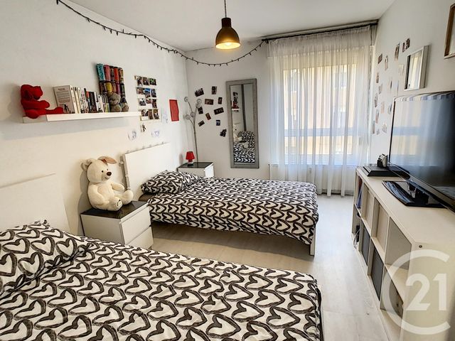 Afficher la photo en grand Appartement F5 à vendre - 5 pièces - 100.0 m2 - METZ - 57 - LORRAINE - Century 21 Atout Immobilier
