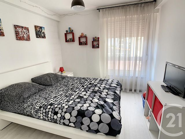 Afficher la photo en grand Appartement F5 à vendre - 5 pièces - 100.0 m2 - METZ - 57 - LORRAINE - Century 21 Atout Immobilier