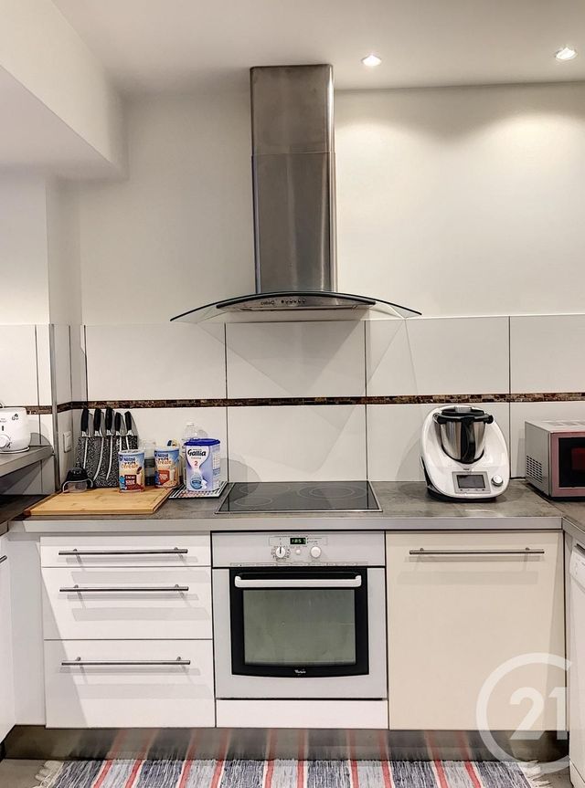 Afficher la photo en grand Appartement F3 à vendre - 3 pièces - 83.36 m2 - METZ - 57 - LORRAINE - Century 21 Atout Immobilier