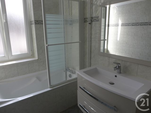 Afficher la photo en grand Appartement F2 à louer - 2 pièces - 59.58 m2 - METZ - 57 - LORRAINE - Century 21 Atout Immobilier