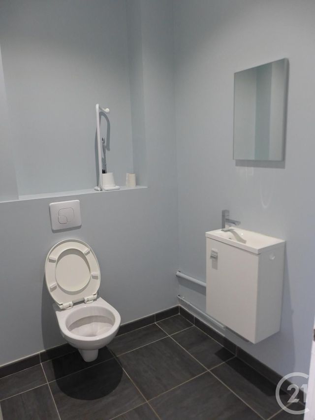 Afficher la photo en grand Appartement F2 à louer - 2 pièces - 59.58 m2 - METZ - 57 - LORRAINE - Century 21 Atout Immobilier