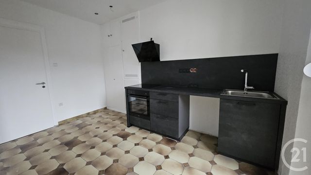 Appartement F4 à louer - 4 pièces - 102.0 m2 - METZ - 57 - LORRAINE - Century 21 Atout Immobilier