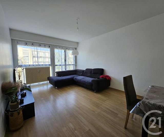 Appartement F3 à louer - 3 pièces - 74.26 m2 - LE BAN ST MARTIN - 57 - LORRAINE - Century 21 Atout Immobilier