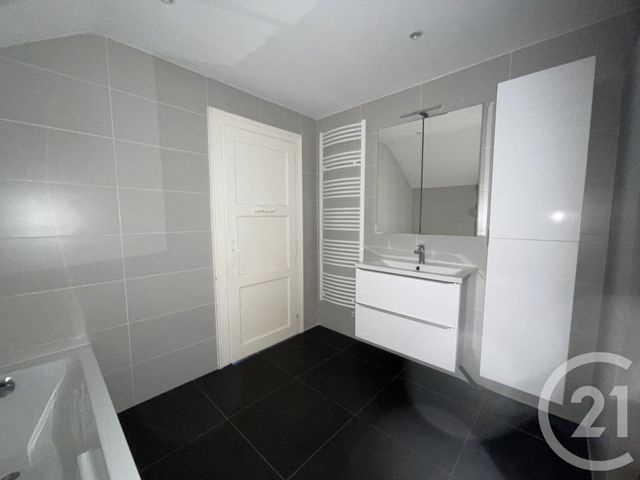 Appartement F5 à vendre - 6 pièces - 133.1 m2 - POURNOY LA CHETIVE - 57 - LORRAINE - Century 21 Atout Immobilier