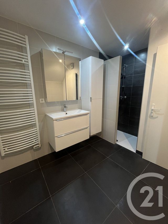 Appartement F5 à vendre - 5 pièces - 133.1 m2 - POURNOY LA CHETIVE - 57 - LORRAINE - Century 21 Atout Immobilier