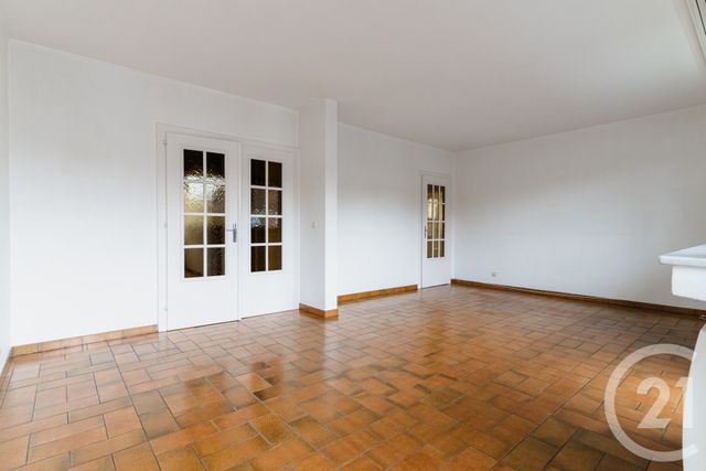 Appartement F5 à vendre - 5 pièces - 96.39 m2 - METZ - 57 - LORRAINE - Century 21 Atout Immobilier