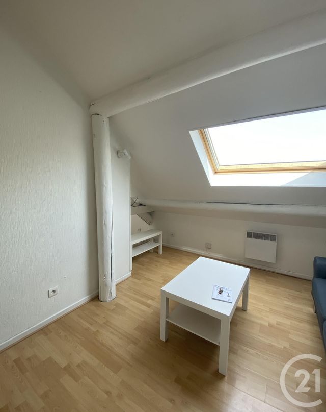 Appartement F1 à louer - 1 pièce - 18.0 m2 - METZ - 57 - LORRAINE - Century 21 Atout Immobilier