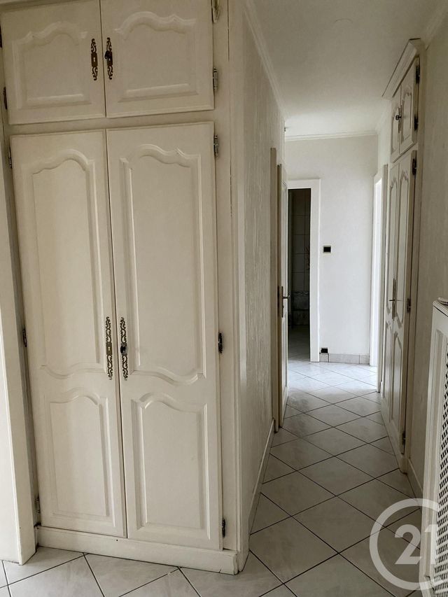 Appartement F4 à louer - 4 pièces - 80.65 m2 - METZ - 57 - LORRAINE - Century 21 Atout Immobilier
