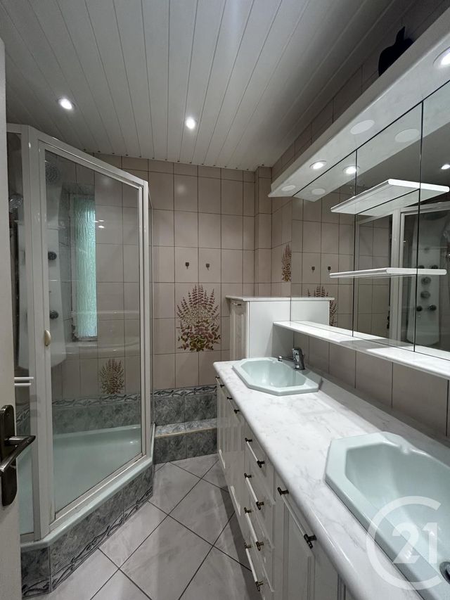 Appartement F4 à louer - 4 pièces - 80.65 m2 - METZ - 57 - LORRAINE - Century 21 Atout Immobilier