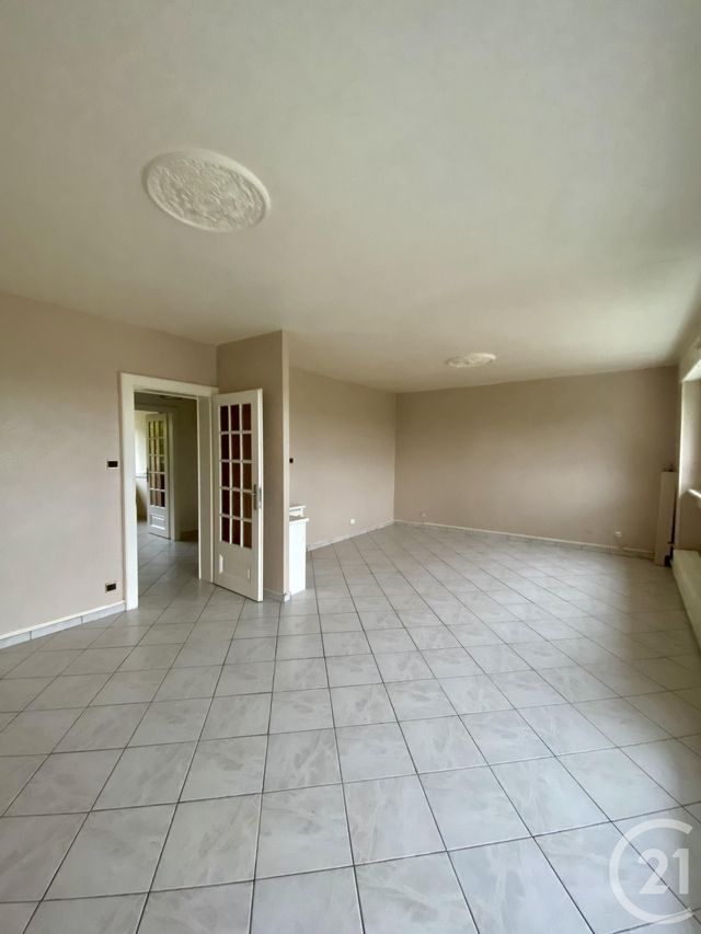 Appartement F4 à louer - 4 pièces - 80.65 m2 - METZ - 57 - LORRAINE - Century 21 Atout Immobilier
