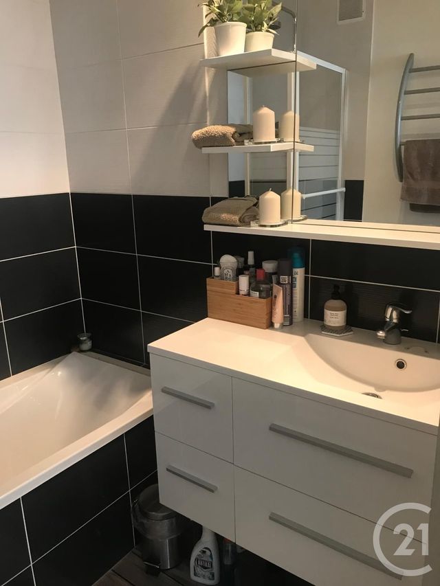 Appartement à louer - 2 pièces - 33.18 m2 - METZ - 57 - LORRAINE - Century 21 Atout Immobilier