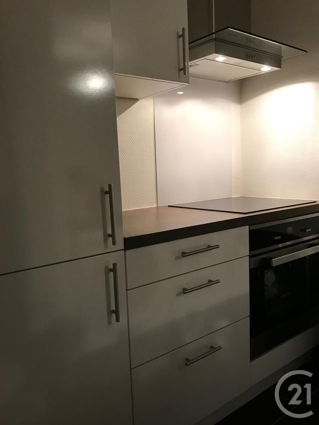 Appartement à louer - 2 pièces - 33.18 m2 - METZ - 57 - LORRAINE - Century 21 Atout Immobilier