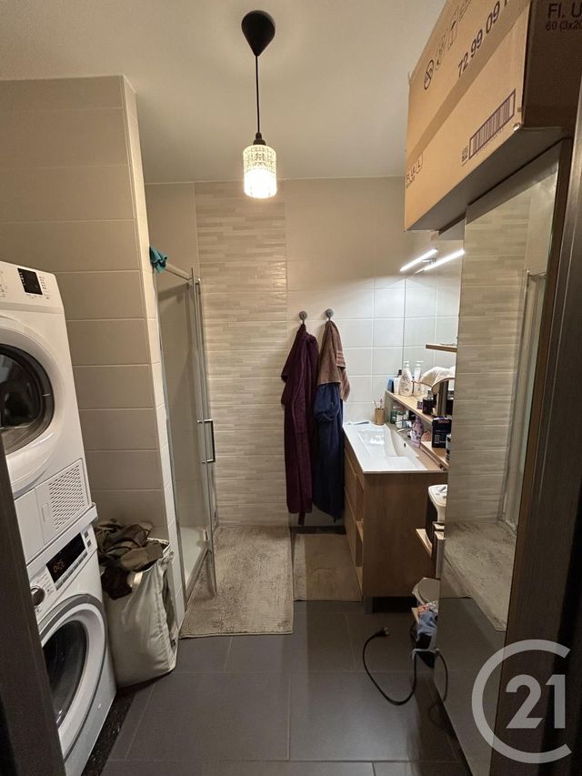 Appartement F3 à louer - 3 pièces - 65.2 m2 - AY SUR MOSELLE - 57 - LORRAINE - Century 21 Atout Immobilier