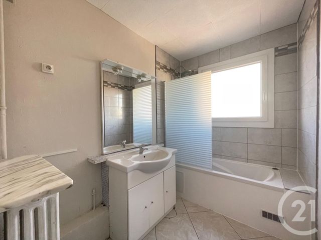 Appartement F5 à vendre - 5 pièces - 102.42 m2 - METZ - 57 - LORRAINE - Century 21 Atout Immobilier