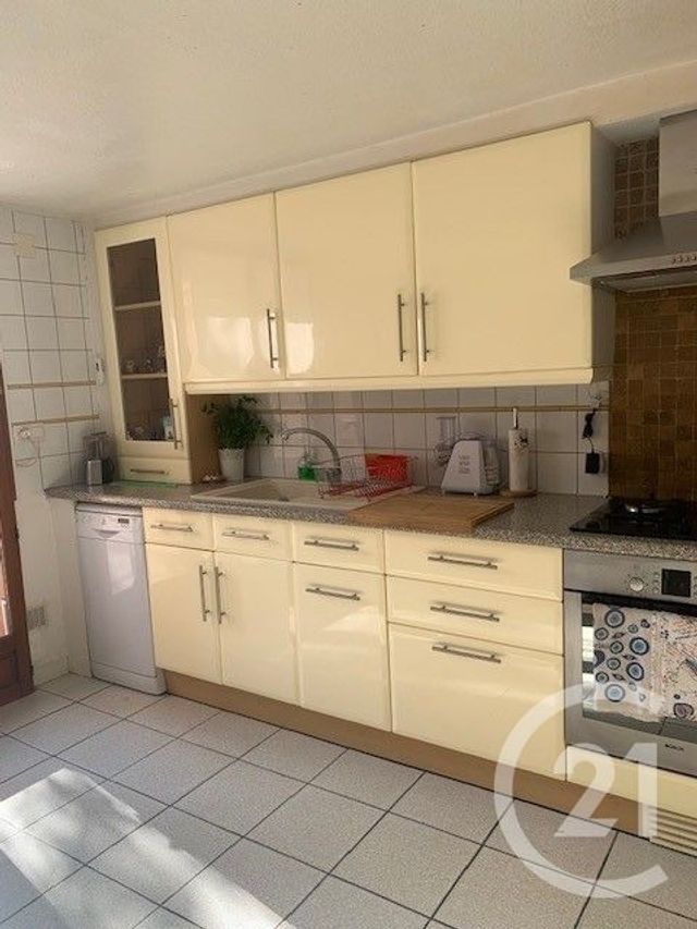 Appartement F4 à vendre - 4 pièces - 89.7 m2 - MOULINS LES METZ - 57 - LORRAINE - Century 21 Atout Immobilier