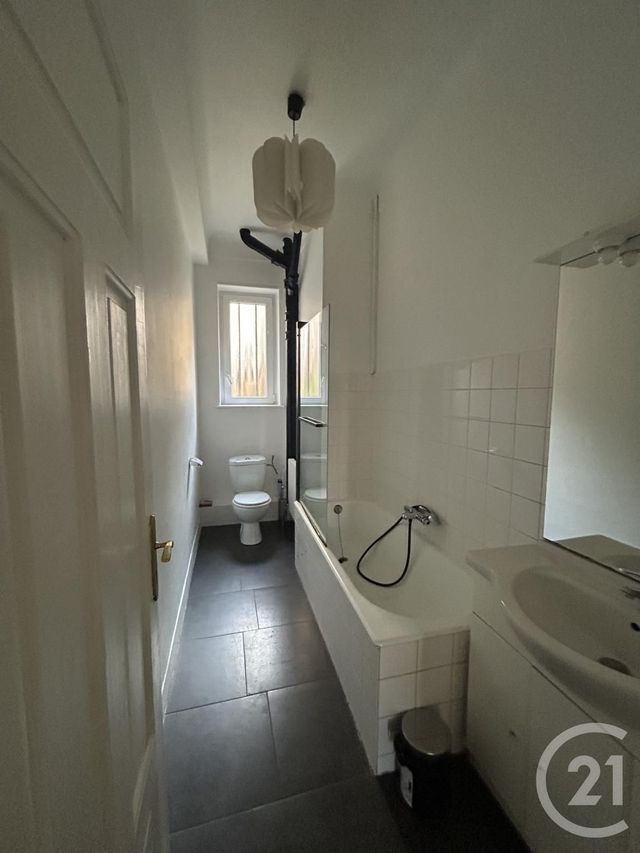 Appartement F4 à louer - 4 pièces - 83.0 m2 - METZ - 57 - LORRAINE - Century 21 Atout Immobilier