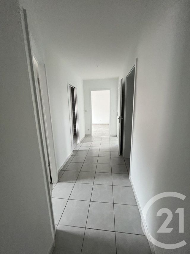 Appartement F5 à vendre - 5 pièces - 90.43 m2 - AMNEVILLE LES THERMES - 57 - LORRAINE - Century 21 Atout Immobilier
