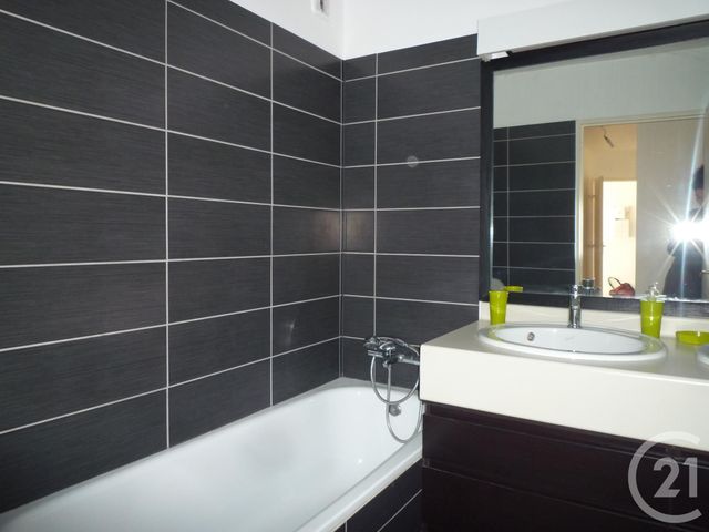 Appartement F4 à louer - 4 pièces - 79.7 m2 - METZ - 57 - LORRAINE - Century 21 Atout Immobilier