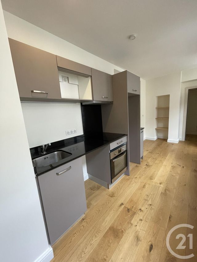 Appartement F2 à louer - 2 pièces - 58.7 m2 - METZ - 57 - LORRAINE - Century 21 Atout Immobilier