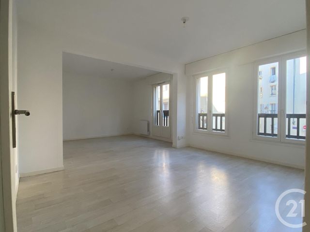 Appartement F4 à louer - 4 pièces - 87.95 m2 - METZ - 57 - LORRAINE - Century 21 Atout Immobilier