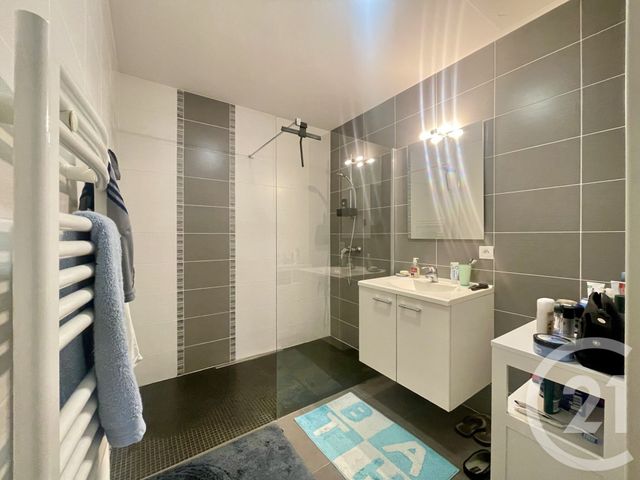 Appartement F3 à vendre - 3 pièces - 63.06 m2 - ST JULIEN LES METZ - 57 - LORRAINE - Century 21 Atout Immobilier