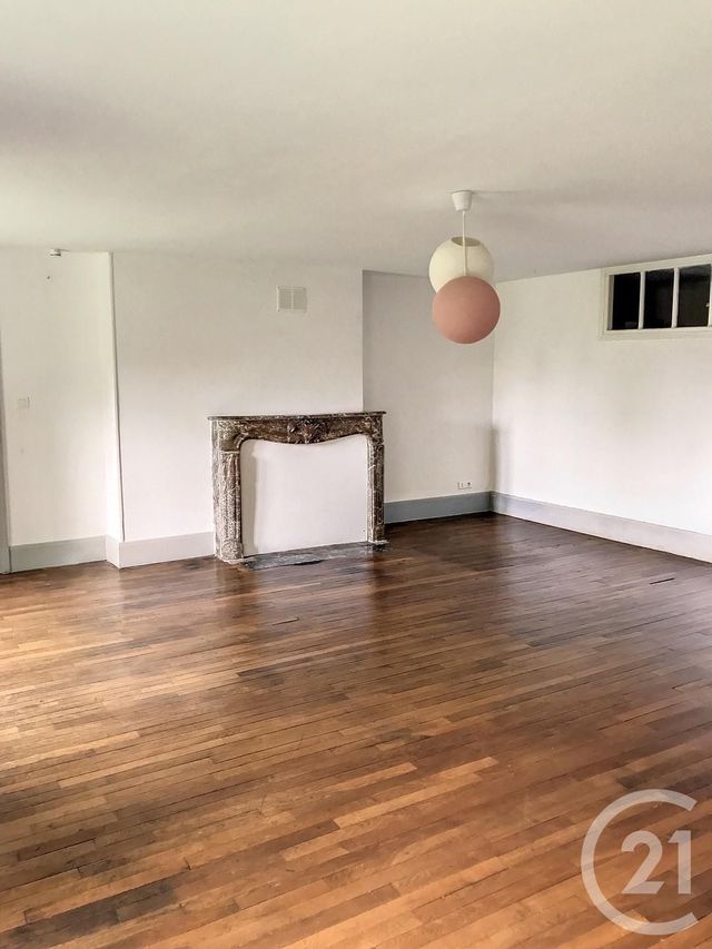 Appartement F3 à louer CLEMERY