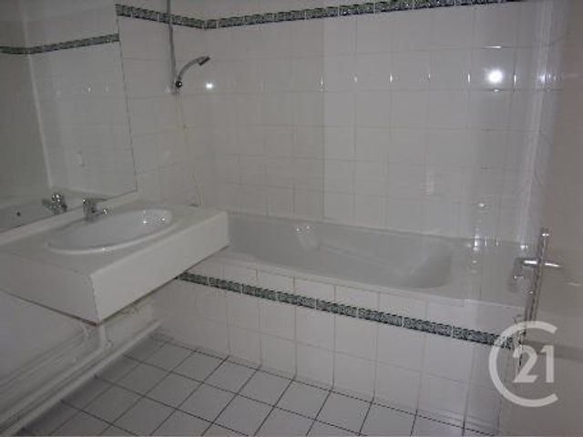 Appartement F5 à louer - 4 pièces - 80.0 m2 - METZ - 57 - LORRAINE - Century 21 Atout Immobilier