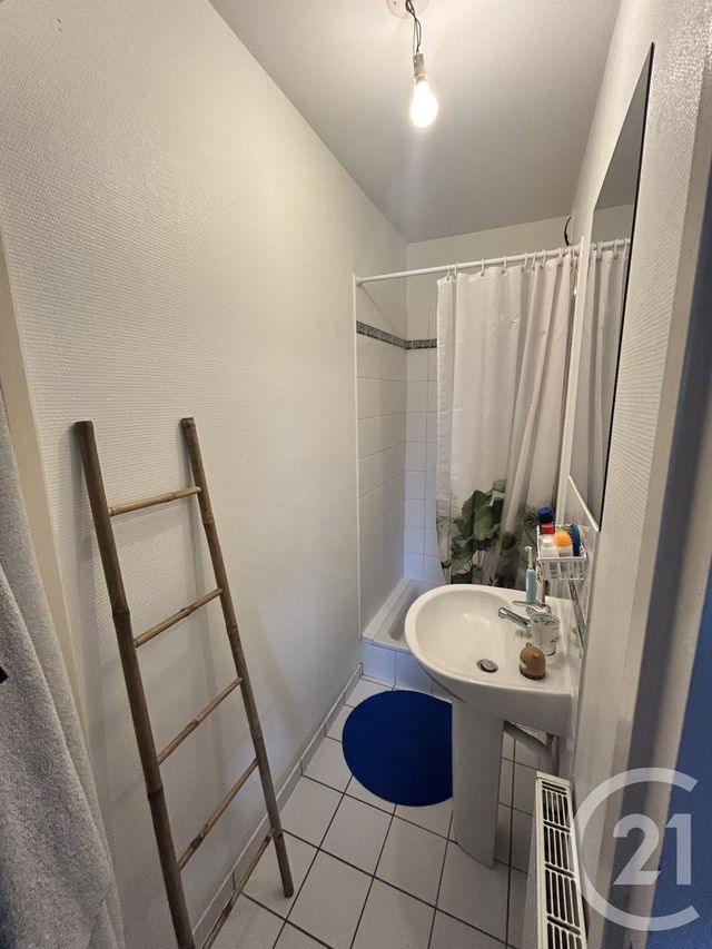 Appartement F5 à louer - 4 pièces - 80.0 m2 - METZ - 57 - LORRAINE - Century 21 Atout Immobilier