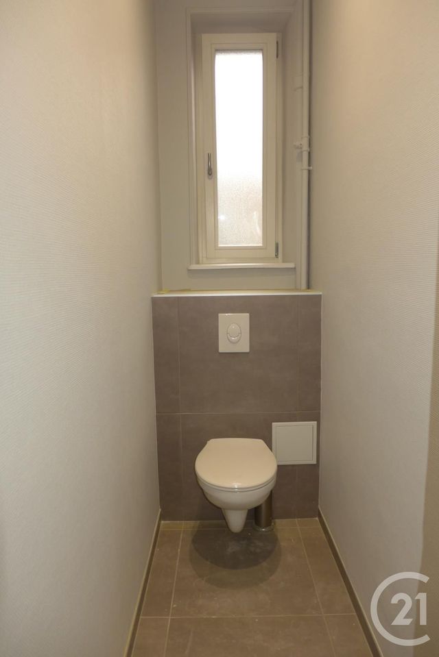 Appartement F4 à louer - 4 pièces - 108.54 m2 - METZ - 57 - LORRAINE - Century 21 Atout Immobilier