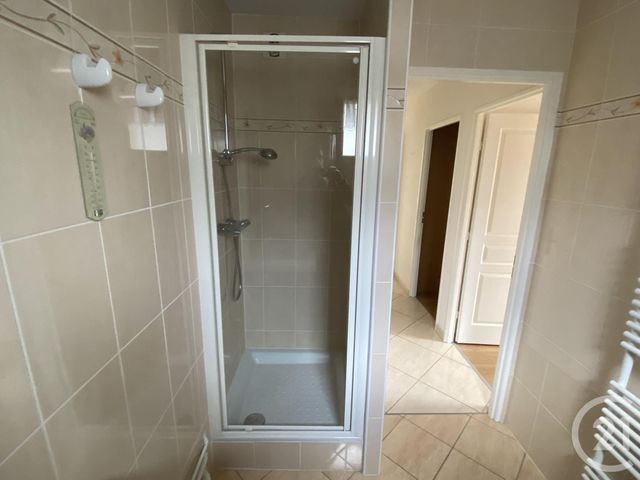 Appartement F3 à louer - 3 pièces - 62.0 m2 - MOULINS LES METZ - 57 - LORRAINE - Century 21 Atout Immobilier