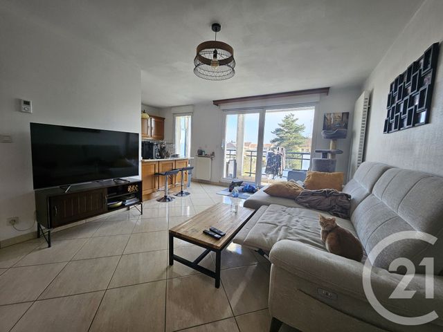 Appartement F3 à louer - 3 pièces - 62.0 m2 - MOULINS LES METZ - 57 - LORRAINE - Century 21 Atout Immobilier