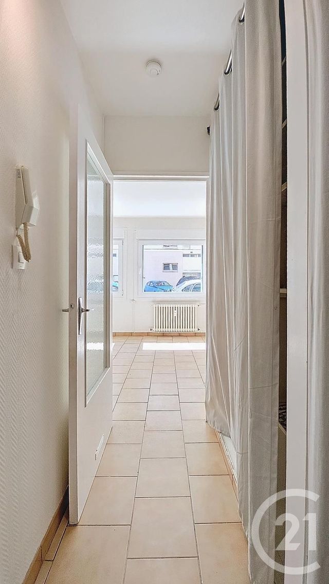 Appartement F1 à louer - 1 pièce - 25.52 m2 - METZ - 57 - LORRAINE - Century 21 Atout Immobilier