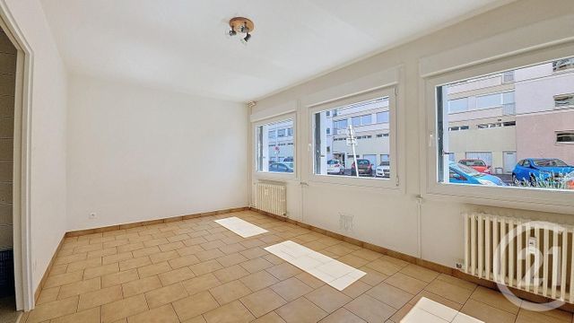 Appartement F1 à louer - 1 pièce - 25.52 m2 - METZ - 57 - LORRAINE - Century 21 Atout Immobilier