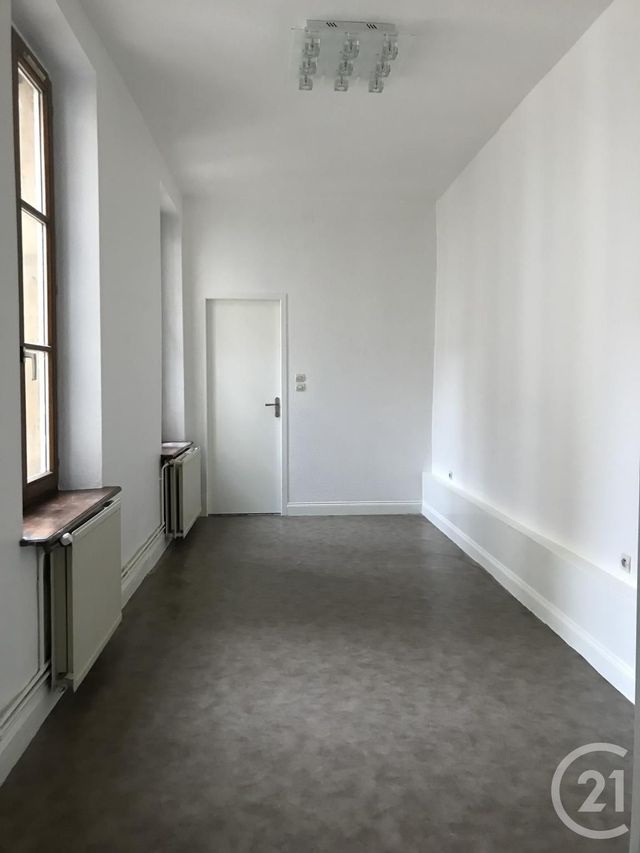 Appartement à louer - 2 pièces - 65.15 m2 - METZ - 57 - LORRAINE - Century 21 Atout Immobilier
