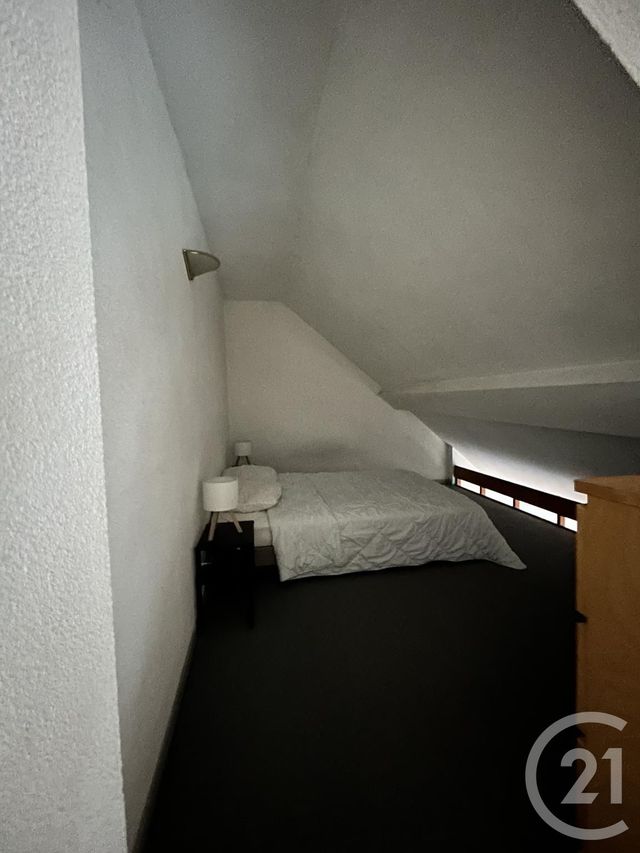 Appartement F1 bis à louer - 2 pièces - 38.0 m2 - METZ - 57 - LORRAINE - Century 21 Atout Immobilier