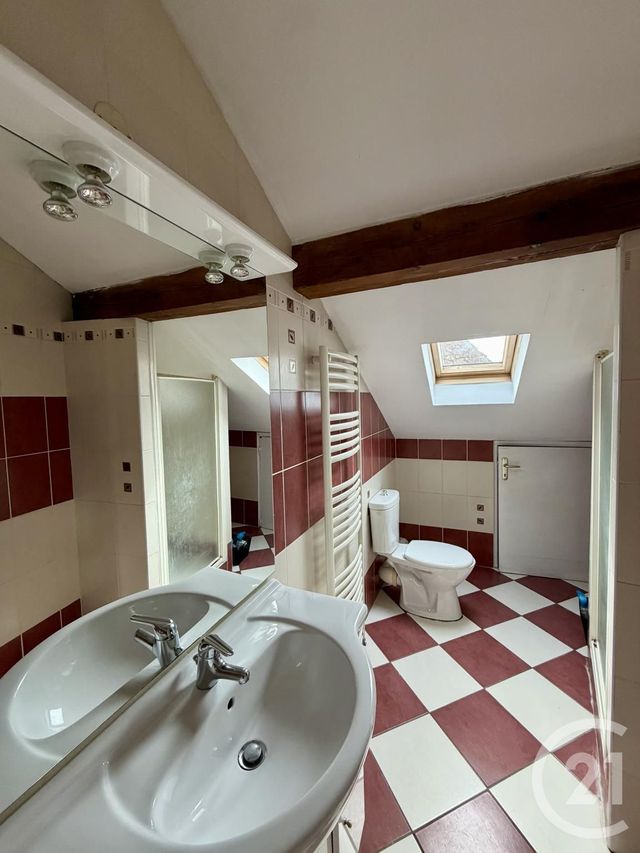 Appartement F3 à louer - 3 pièces - 35.36 m2 - METZ - 57 - LORRAINE - Century 21 Atout Immobilier