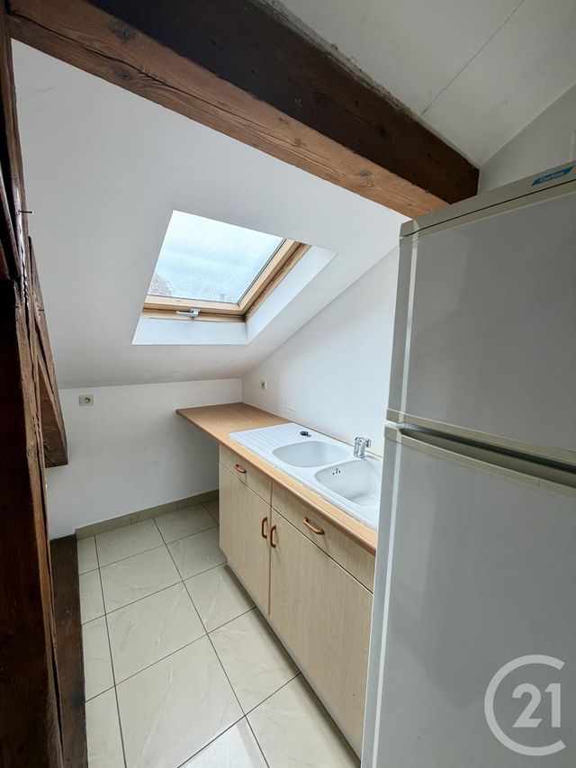 Appartement F3 à louer - 3 pièces - 35.36 m2 - METZ - 57 - LORRAINE - Century 21 Atout Immobilier