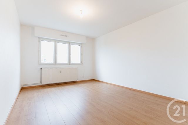 Appartement F5 à louer - 5 pièces - 122.91 m2 - METZ - 57 - LORRAINE - Century 21 Atout Immobilier