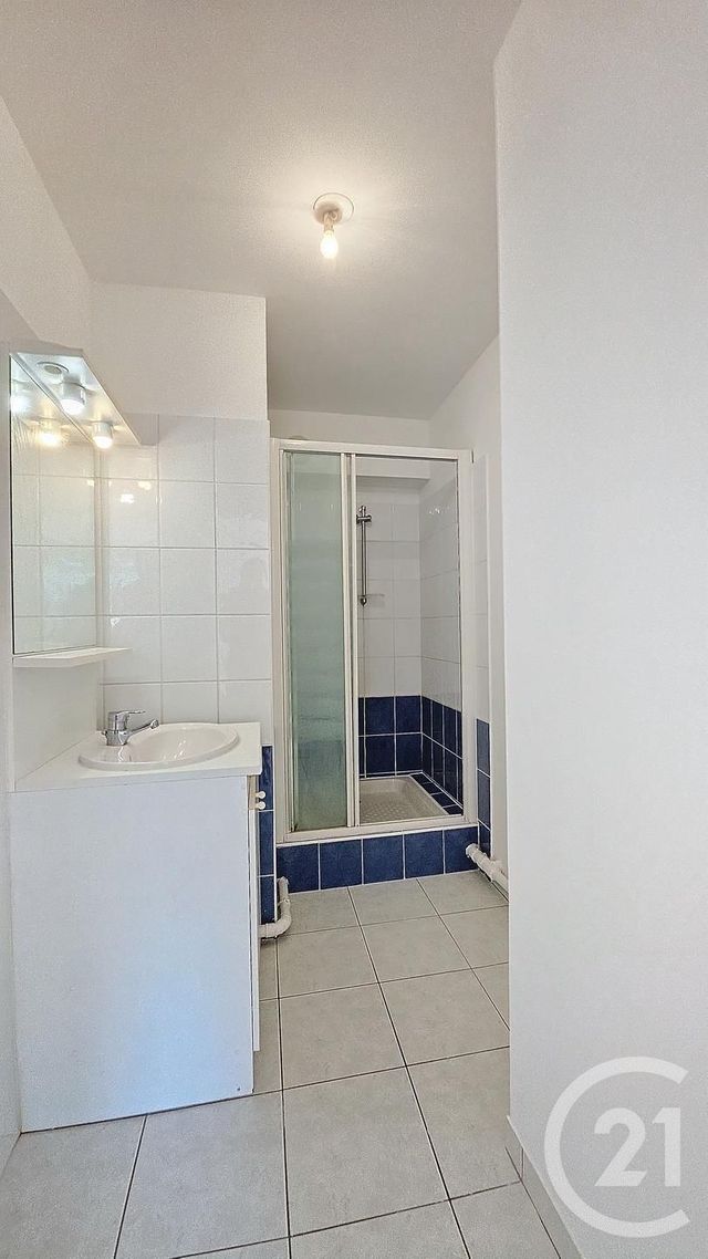 Appartement F2 à louer - 2 pièces - 41.83 m2 - METZ - 57 - LORRAINE - Century 21 Atout Immobilier