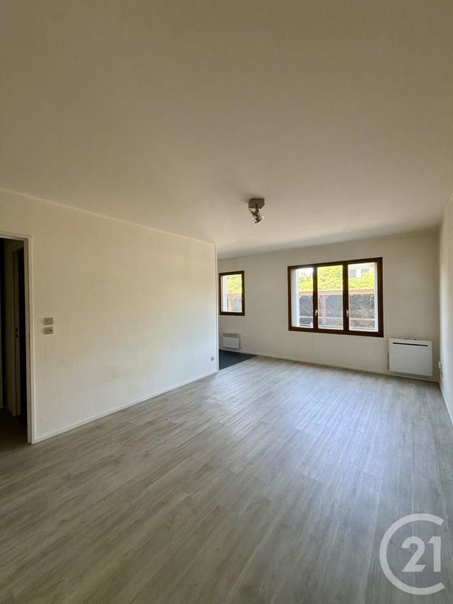 Appartement Studio à louer - 1 pièce - 37.05 m2 - METZ - 57 - LORRAINE - Century 21 Atout Immobilier