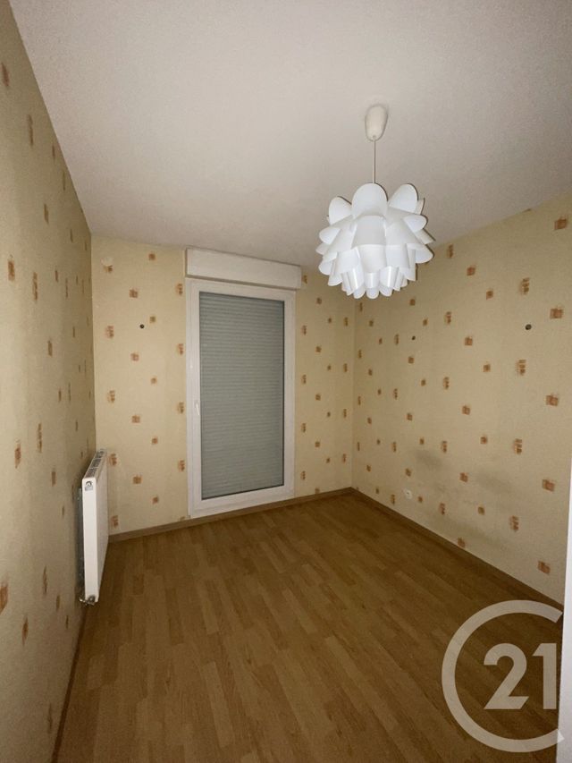 Appartement F2 à louer - 2 pièces - 35.87 m2 - AUDUN LE TICHE - 57 - LORRAINE - Century 21 Atout Immobilier