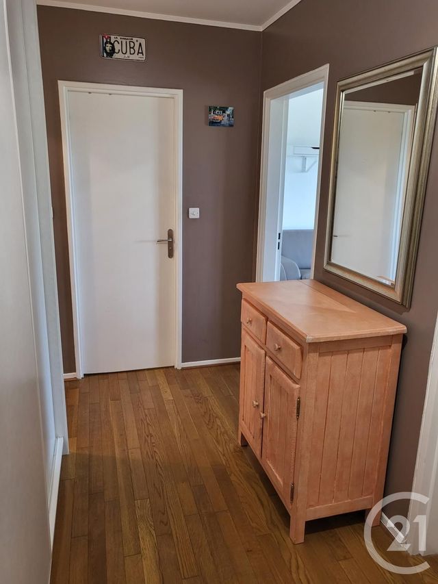 Appartement F3 à louer - 3 pièces - 65.88 m2 - METZ - 57 - LORRAINE - Century 21 Atout Immobilier