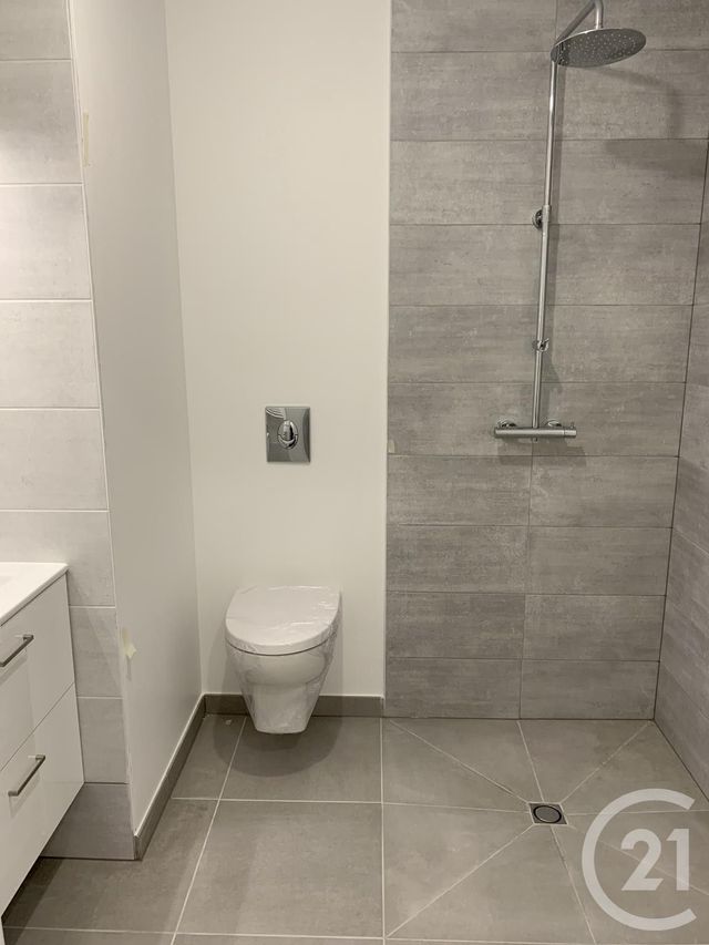 Appartement Studio à vendre - 1 pièce - 20.0 m2 - METZ - 57 - LORRAINE - Century 21 Atout Immobilier