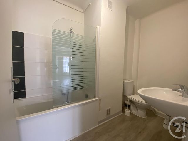 Appartement F2 à louer - 2 pièces - 32.9 m2 - METZ - 57 - LORRAINE - Century 21 Atout Immobilier