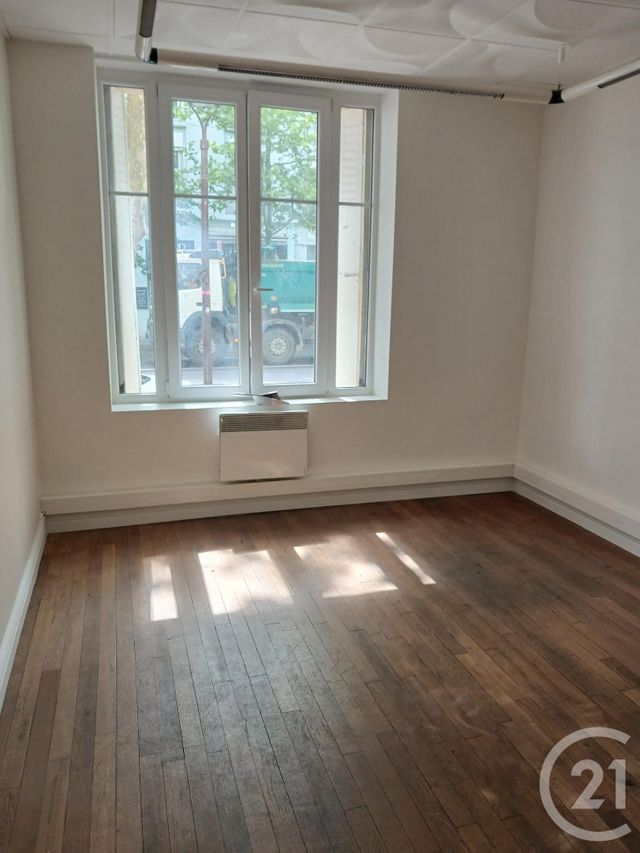 Appartement à louer - 3 pièces - 46.65 m2 - METZ - 57 - LORRAINE - Century 21 Atout Immobilier