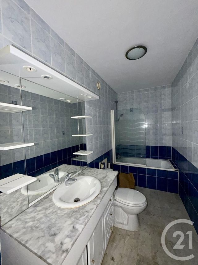 Appartement F2 à louer - 2 pièces - 48.94 m2 - METZ - 57 - LORRAINE - Century 21 Atout Immobilier